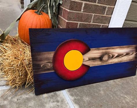 Wooden Colorado Flag Wall Art | Etsy | Colorado flag art, Etsy wall art ...