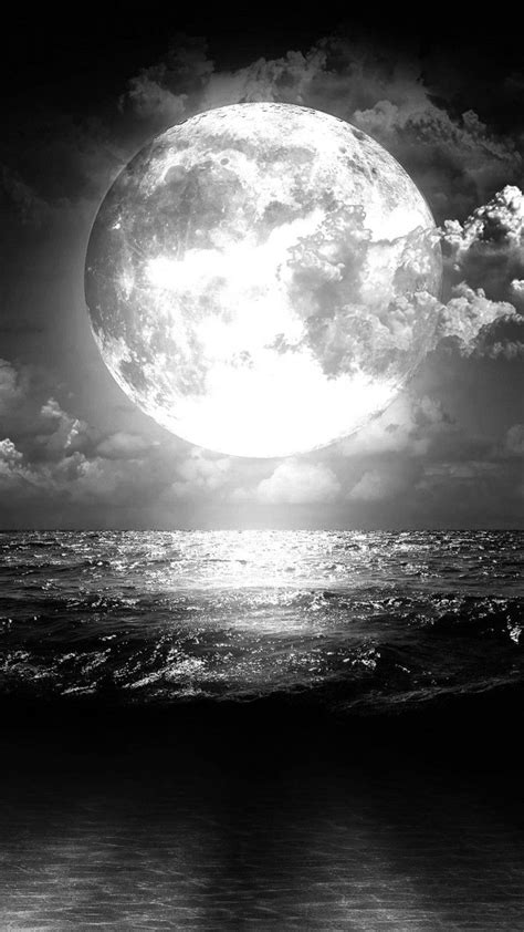 Pin on Black and white photography | Moon art, Moon photography, Beautiful moon