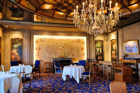 The Best Luxury Restaurants in Paris