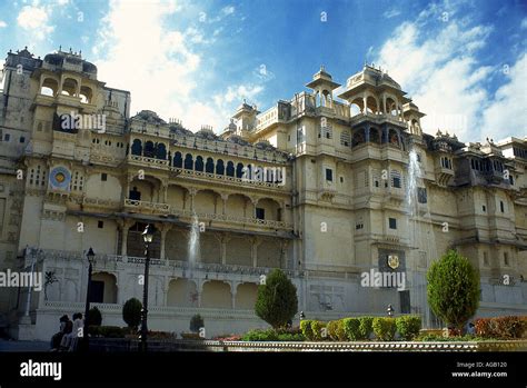 City Palace Udaipur Rajasthan India Stock Photo - Alamy