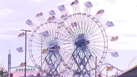 People pack the grounds of the Expo Center to enjoy the Kentucky State Fair