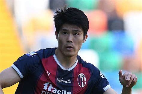 Takehiro Tomiyasu debut: Arsenal hopeful of finalising work permit for ...