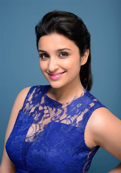 Parineeti Chopra with Ajay Devgan in Golmaal Again!!