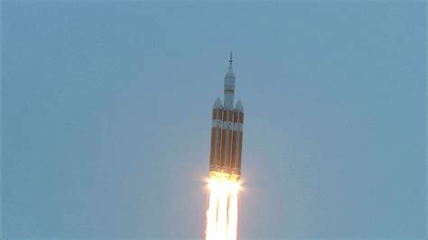 NASA Successfully Launches the Next-Generation Spacecraft Orion on ...