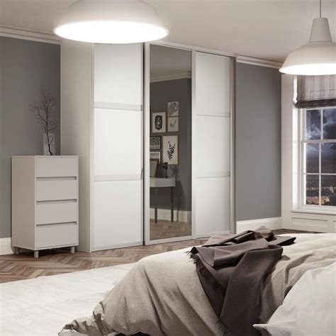 Howdens Shaker White Panelled 2225mm Sliding Wardrobe Door | Howdens