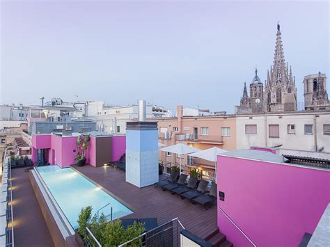 Barcelona Catedral Hotel - Rooms For Change