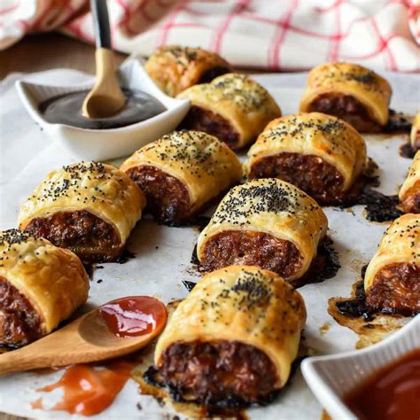 Australian Sausage Rolls with cheese and bacon | Marcellina In Cucina