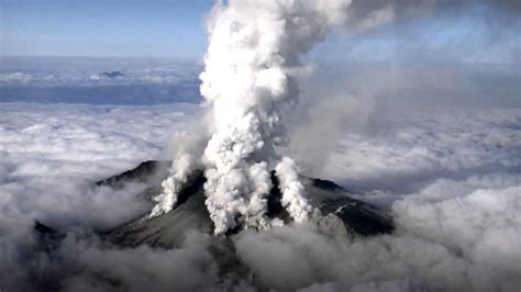 Japanese Volcanic Eruption Kills at Least One - NBC News