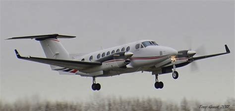 Beechcraft King Air 350 - Price, Specs, Photo Gallery, History - Aero Corner