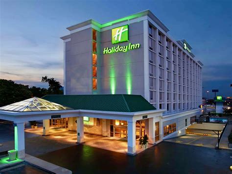 Family Hotel in Downtown Little Rock | Holiday Inn Little Rock ...