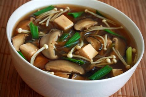 Japanese Mushroom, Tofu and Vermicelli Soup