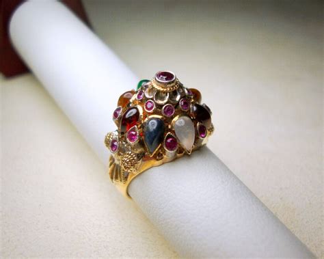 18K Yellow Gold Vintage Confetti Gemstone Bohemian Ring Sz 5 75 | eBay | Bohemian rings ...