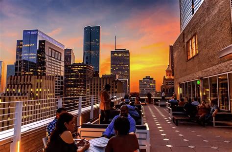 Rooftop Bars And Restaurants In Houston With Amazing Views