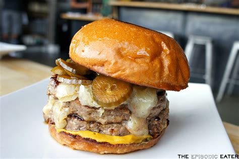 Umami Burger (California & more) – Throwback Burger - The Episodic Eater