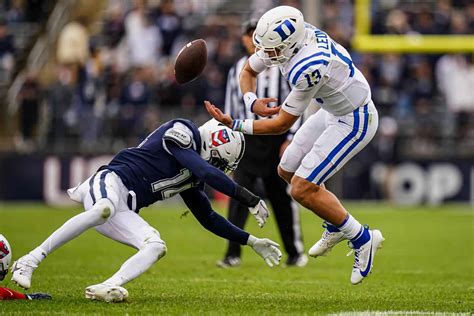 Duke, UConn schedule four-game football series beginning in 2025