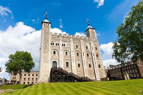 White Tower, Tower of London, London - Book Tickets & Tours | GetYourGuide