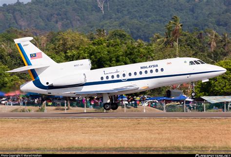 M37-01 Royal Malaysian Air Force Dassault Falcon 900 Photo by Murad ...