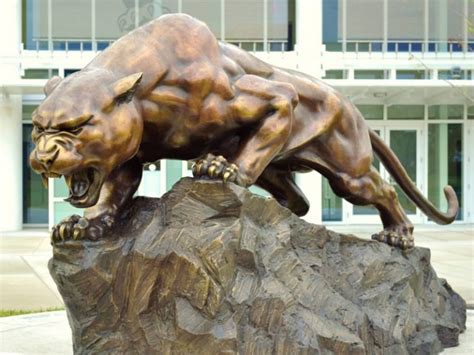 Outdoor Life Size Bronze Panther Sculpture Statue Wildlife Sculptures for School - Custom Animal ...