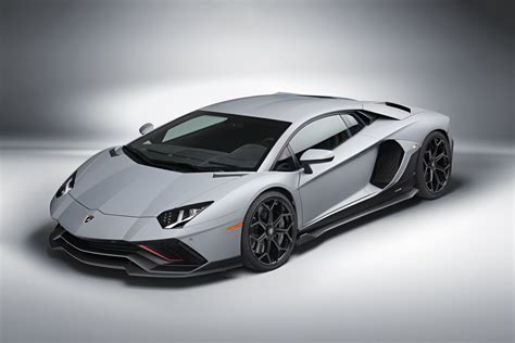 Download Lamborghini Aventador Supercar Vehicle Lamborghini Aventador LP 780-4 Ultimae 8k Ultra ...