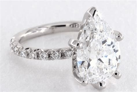 The 4 Carat Diamond Ring Expert Buying Guide | The Diamond Pro