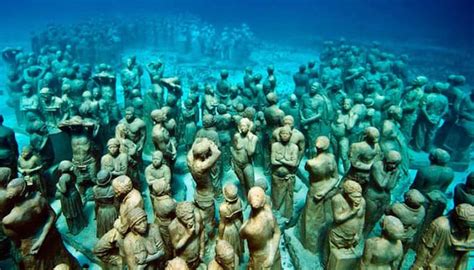 Snorkel Amongst This Eerie Collection of Stone Sculptures At Cancun's ...