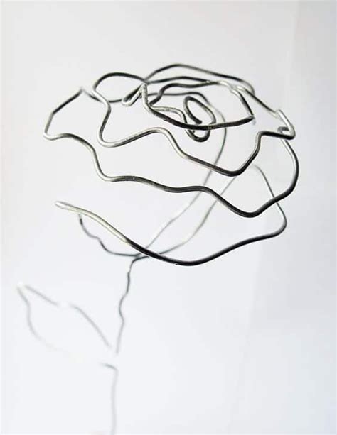 43 Wire Art Sculptures Ready To Emphasize Your Space | Wire art ...