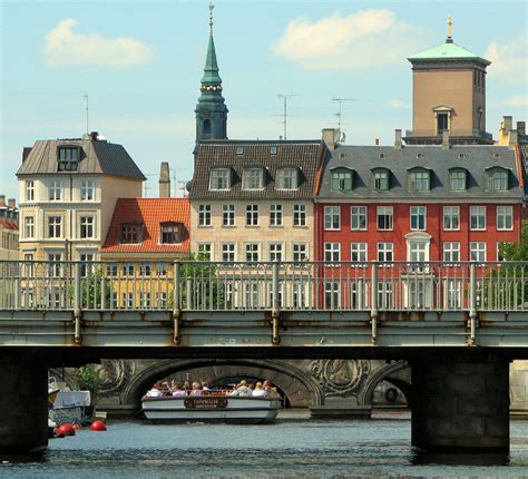 Copenhagen Canal Tour « TravelJapanBlog.com