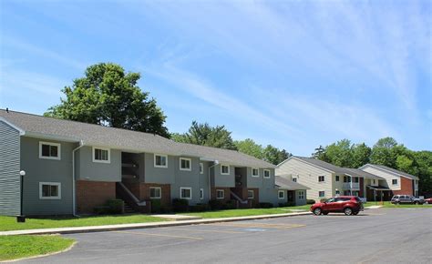 Affordable apartments in Weedsport, NY | Village Manor I & II Apartments