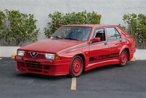 Want An Alfa Romeo 75 Turbo Evoluzione Homologation Special? | Carscoops