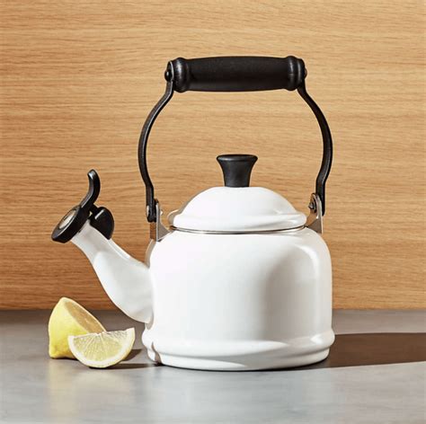 The Best Cute Whistling Tea Kettles - The Mood Guide