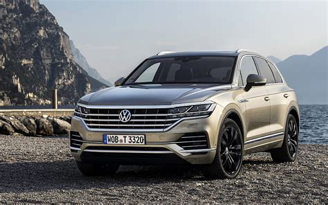 Volkswagen Touareg, 2018, SUV, beige luxury SUV, front view, new beige Touareg, HD wallpaper ...