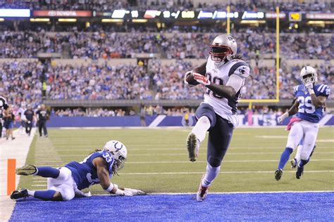 Patriots vs. Colts Final Score: New England stays undefeated, top Colts ...