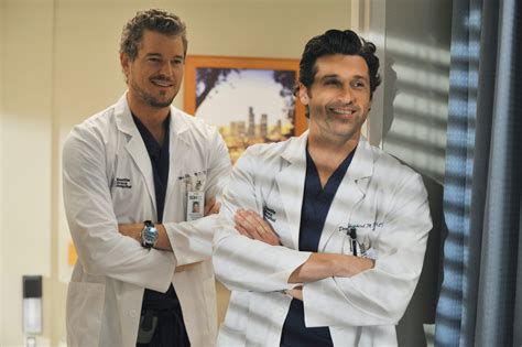 'Grey's Anatomy': Mark and Derek Shippers Are Still Out There - and ...