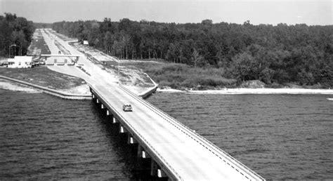 Tammany Family: Lake Pontchartrain Causeway