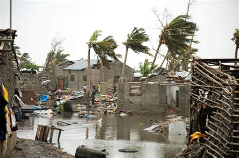 Cyclone Idai: More than 1,000 people feared dead in Mozambique | London Evening Standard ...