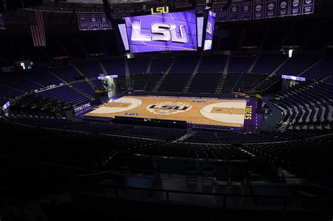 Lsu Basketball Arena - Mizzou Basketball To Play Lsu In Rescheduled ...