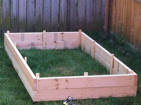 How to Build a Raised Garden Bed- Jenn, can you use all of the left-over lumber from the fence ...