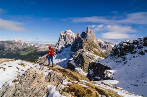 25 Best Day Hikes in the Dolomites, Italy | Moon & Honey Travel