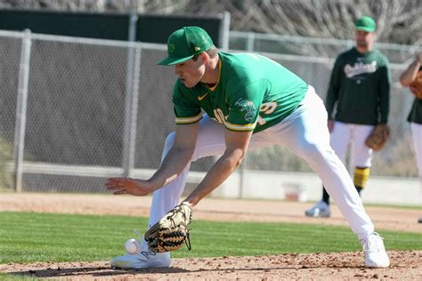 A's prospect Mason Miller throws 100 mph after enduring diabetes scare