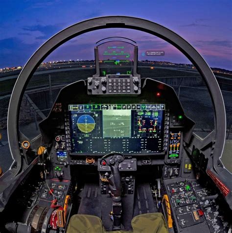 F 15a Cockpit