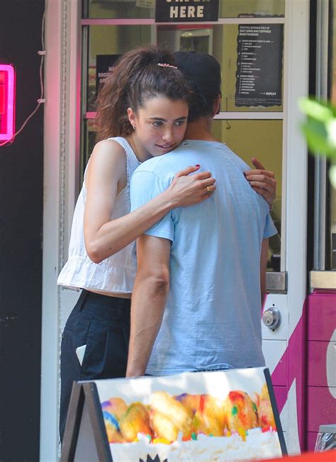 MARGARET QUALLEY and Jack Antonoff Out in New York 08/14/2021 – HawtCelebs