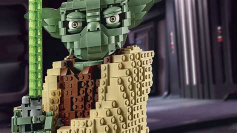 A 1771-Piece Yoda Leads a New LEGO Star Wars Collection | Mental Floss