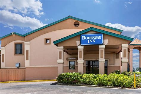 Rodeway Inn Galveston, TX - See Discounts