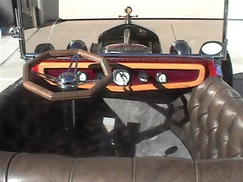 1926 FORD T-BUCKET ROADSTER - Interior - 22464