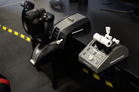 Review: Thrustmaster Boeing Flight Controls In Depth First Impressions ...