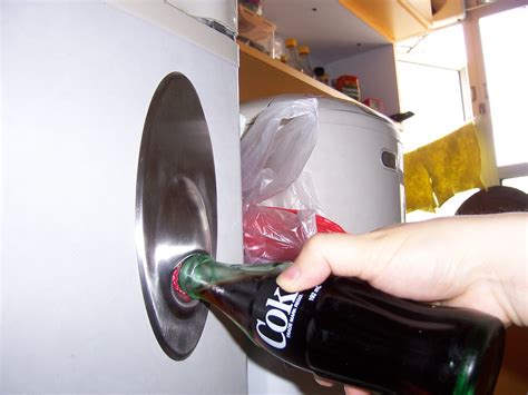 Magnetic Bottle Opener | Open bottle easily. | Kansir | Flickr