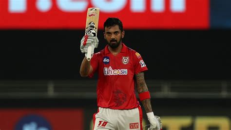 IPL 2020, RCB vs KXIP: KL Rahul Smashes First Century of IPL 2020, KXIP Post 206/3 vs RCB