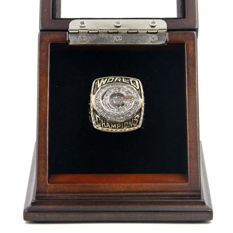 NFL 1996 Super Bowl XXXI Green Bay Packers Championship Replica Ring