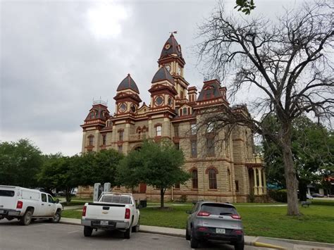 Caldwell County, Texas Courthouse – The Paths of Discovery