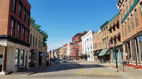 Downtown Galena : r/illinois